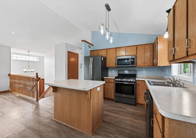 4th image of 9899 Prescott Dr, Monticello, MN 55362 | MLS# 7118125