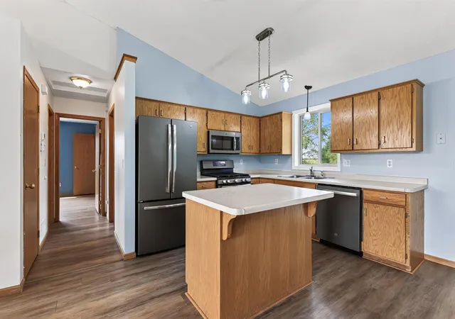5th image of 9899 Prescott Dr, Monticello, MN 55362 | MLS# 7118125