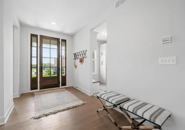 3rd image of 12750 Surrey St, Eden Prairie, MN 55347 | MLS# 7118154