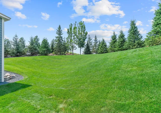 48th image of 12750 Surrey St, Eden Prairie, MN 55347 | MLS# 7118154
