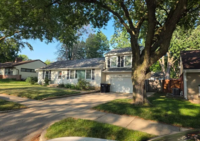 Photo 1 of Single family home for sale at 1536 9th Avenue Ne, Rochester, MN 55906 | MLS# 7118159 | Listing updated on 2026-09-15