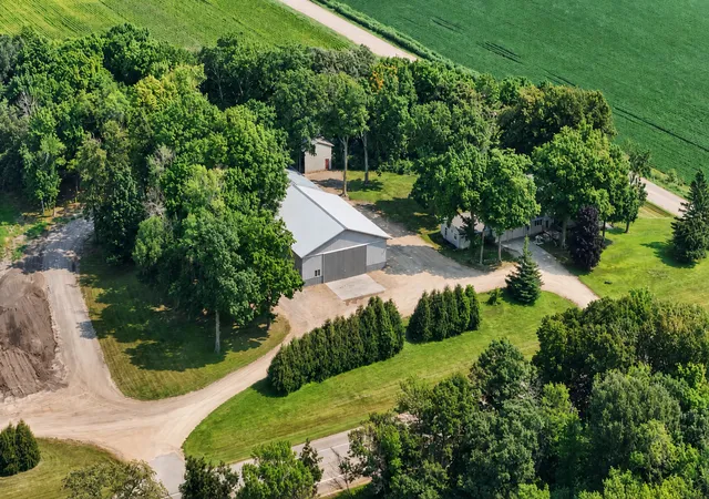 1st image of 20132 State Hwy 99, Le Center, MN 56057 | MLS# 7118168