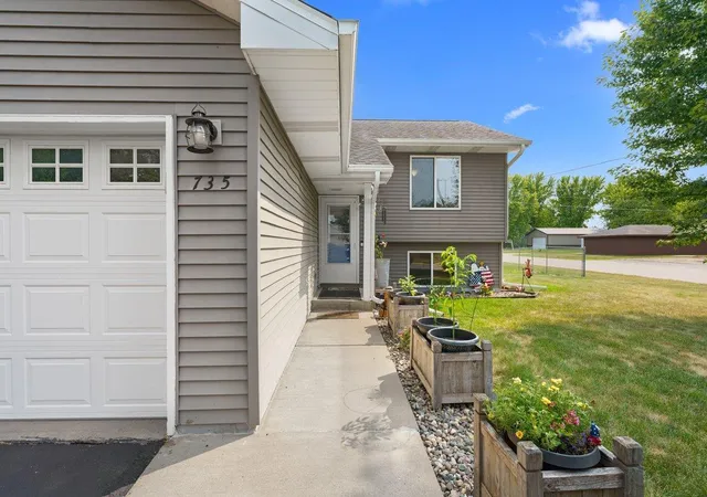 2nd image of 735 Laura St, Prescott, WI 54021 | MLS# 7118173