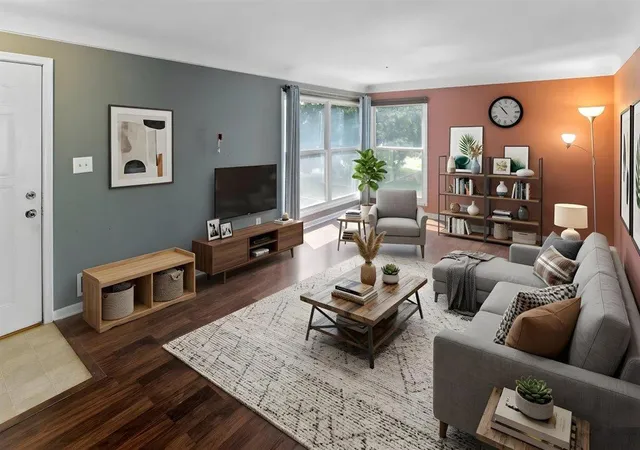 Photo 1 of Sale Pending at 1733 White Bear Ave N, Saint Paul, MN 55109 | MLS# 7118183 | Listing updated on 2026-09-13