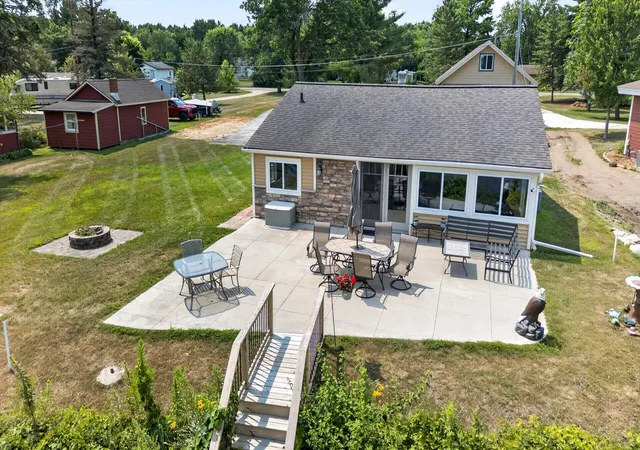 Photo 3 of Single family home for sale at 67480 County Rd 76, Wabasha, MN 55981 | MLS# 7118184 | Listing updated on 2026-08-06