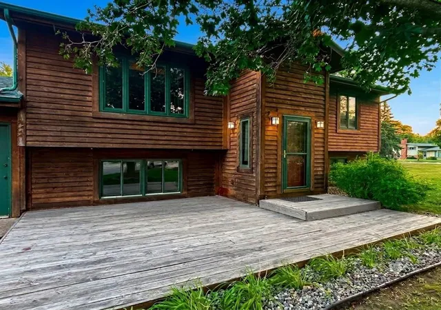 image of 24 Bluffview Ct, Lake City, MN 55041 | MLS# 7118190