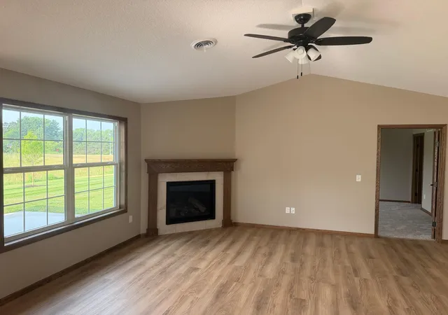Photo 4 of Single family home for sale at 1409 S 2nd Street, Princeton, MN 55371 | MLS# 7118230 | Listing updated on 2026-08-27