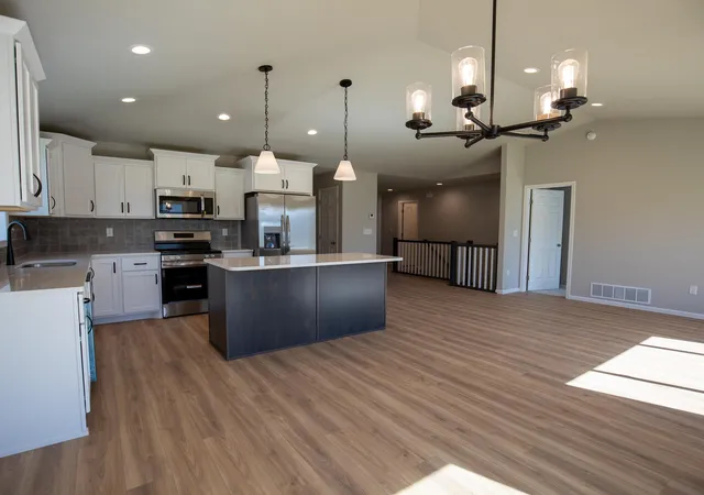Photo 2 of Single family home for sale at 6721 14 Street S, Fargo, ND 58104 | MLS# 7118232 | Listing updated on 2026-09-15