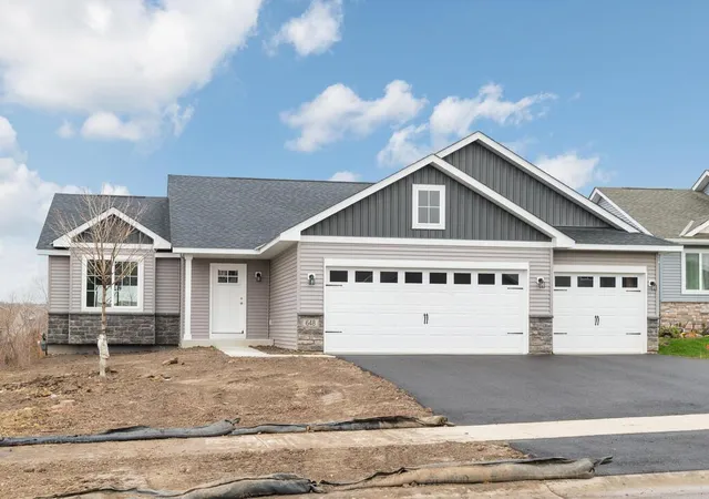 1st image of 648 Hawthorne Ln, Watertown, MN 55388 | MLS# 7118239