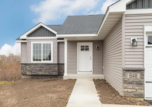 3rd image of 648 Hawthorne Ln, Watertown, MN 55388 | MLS# 7118239