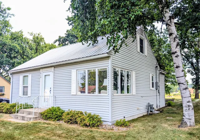 2nd image of 410 1st St S, Long Prairie, MN 56347 | MLS# 7118260