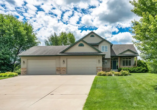 1st image of 890 160th Ln Nw, Andover, MN 55304 | MLS# 7118270