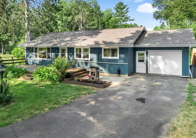 Photo 3 of Single family home for sale at 59425 State Hwy 23, Sandstone, MN 55072 | MLS# 7118280 | Listing updated on 2026-08-12