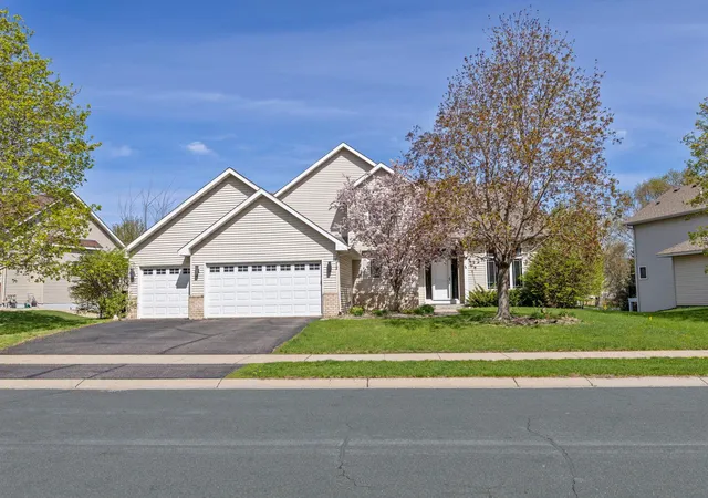 4th image of 1672 Windsor Dr S, Shakopee, MN 55379 | MLS# 7118282
