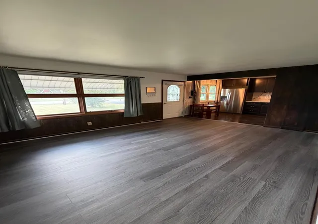Photo 3 of Sale Pending at 610 S Main St, Badger, MN 56714 | MLS# 7118299 | Listing updated on 2026-08-25