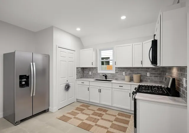 Photo 4 of House for sale at 1007 19th Avenue NE, Minneapolis, MN 55418 | MLS# 7118308 | Listing updated on 2026-09-02