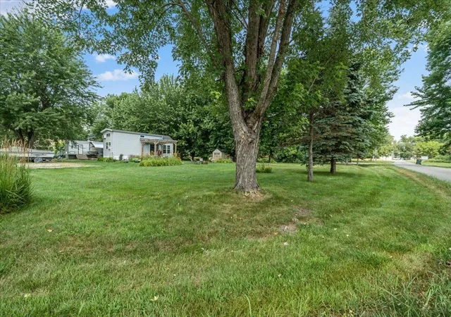 5th image of 21653-21657 Finch Loop, Osakis, MN 56360 | MLS# 7118317