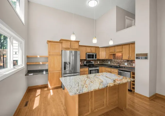 Photo 3 of Single family home for sale at 1005 W 105th Street, Minneapolis, MN 55431 | MLS# 7118322 | Listing updated on 2026-09-17