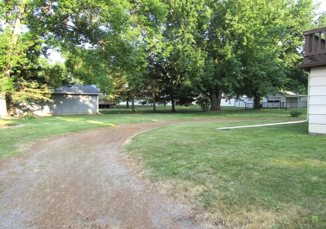 Photo 2 of Single family home for sale at 1646 N 5th Street, Montevideo, MN 56265 | MLS# 7118329 | Listing updated on 2026-08-01