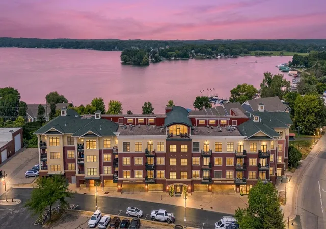 Photo 3 of Condo for sale at 4100 Spring St #410, Spring Park, MN 55384 | MLS# 7118376 | Listing updated on 2026-10-04