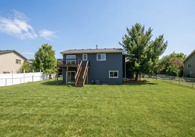 2nd image of 4885 Drake Cir, Big Lake, MN 55309 | MLS# 7118377