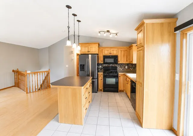 3rd image of 4885 Drake Cir, Big Lake, MN 55309 | MLS# 7118377