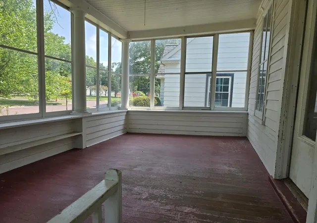 Photo 3 of Single family home for sale at 316 E 2nd Street, Fairmont, MN 56031 | MLS# 7118387 | Listing updated on 2026-09-01