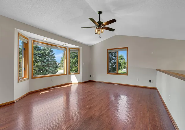 4th image of 6022 Prairie Rose Dr, Saint Cloud, MN 56303 | MLS# 7118397