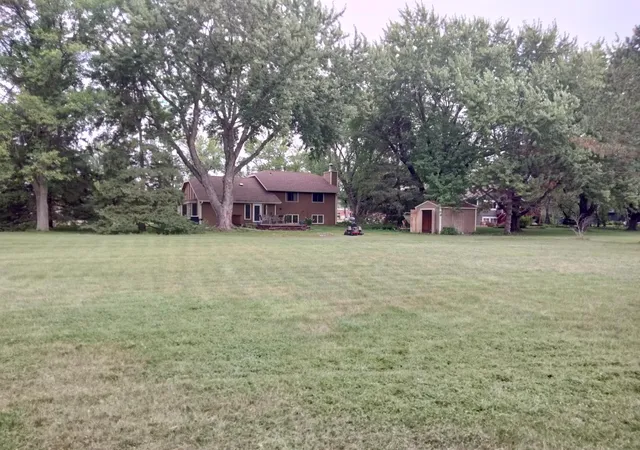 Photo 2 of Sale Pending at 26405 Smithtown Rd, Excelsior, MN 55331 | MLS# 7118401 | Listing updated on 2026-09-30