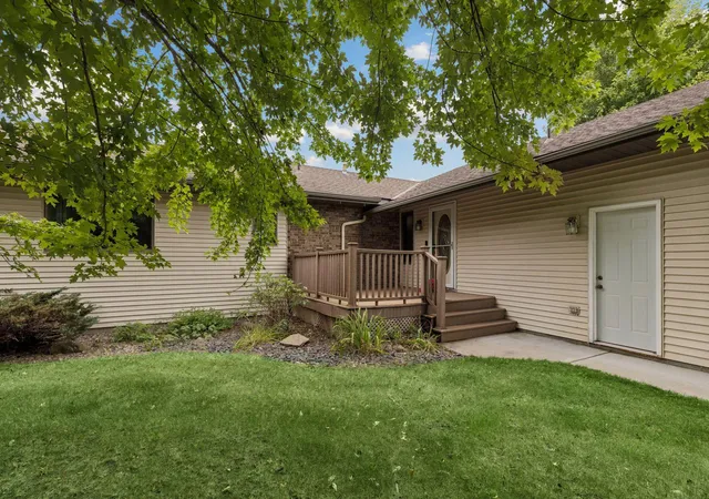 1st image of 536 Raider Dr, Hudson, WI 54016 | MLS# 7118425