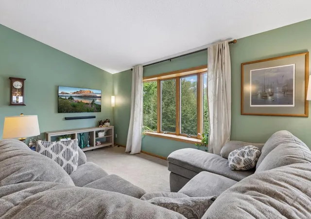 4th image of 536 Raider Dr, Hudson, WI 54016 | MLS# 7118425