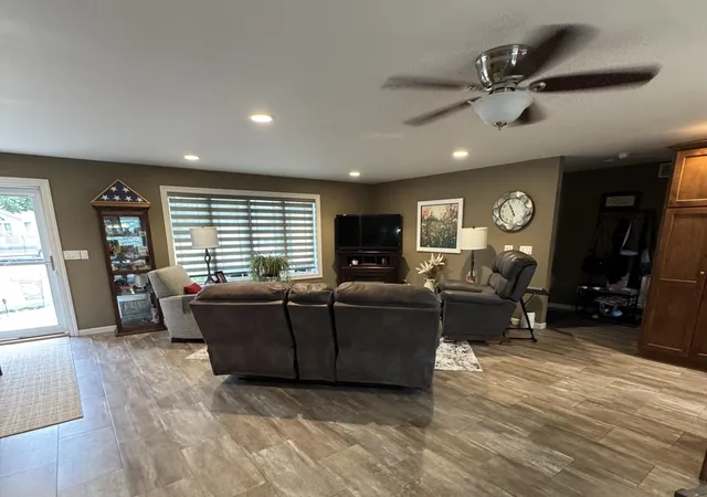 4th image of 326 Rock River Dr, Edgerton, MN 56128 | MLS# 7118435