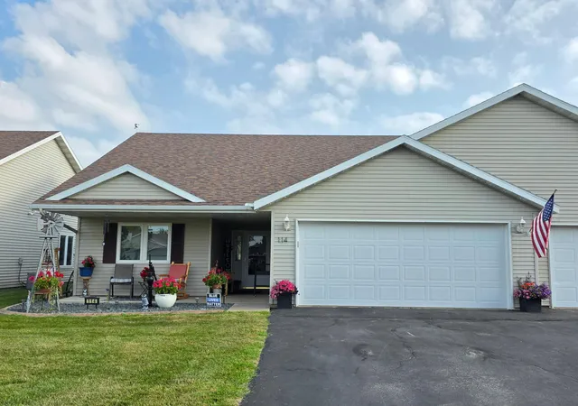 Photo 1 of Single family home for sale at 114 6th Avenue Ne, Elgin, MN 55932 | MLS# 7118441 | Listing updated on 2026-09-02