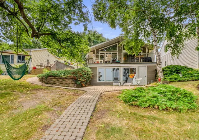 Photo 2 of Single family home for sale at 672 S Shore Dr, Detroit Lakes, MN 56501 | MLS# 7118447 | Listing updated on 2026-09-01