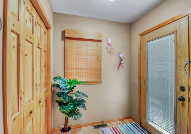 Photo 3 of Single family home for sale at 672 S Shore Dr, Detroit Lakes, MN 56501 | MLS# 7118447 | Listing updated on 2026-09-29