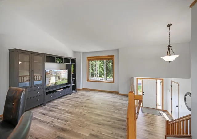 4th image of 4805 187Th St W, Farmington, MN 55024 | MLS# 7118450