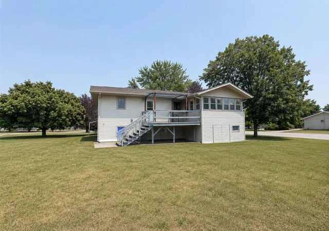 Photo 24 of Sale Pending at 325 2nd Street Nw, Hillsboro, ND 58045 | MLS# 7118468 | Listing updated on 2026-08-19