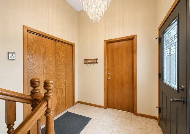 Photo 3 of Sale Pending at 325 2nd Street NW, Hillsboro, ND 58045 | MLS# 7118468 | Listing updated on 2026-08-19