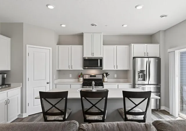 2nd image of 12536 Guadalcanal Cir Ne #E, Minneapolis, MN 55449 | MLS# 7118481