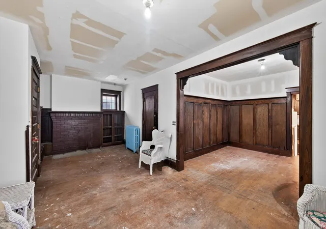 Photo 1 of Single family home for sale at 723 2nd Street Ne, Minneapolis, MN 55413 | MLS# 7118492 | Listing updated on 2026-09-02