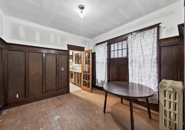Photo 3 of Single family home for sale at 723 2nd Street Ne, Minneapolis, MN 55413 | MLS# 7118492 | Listing updated on 2026-09-02