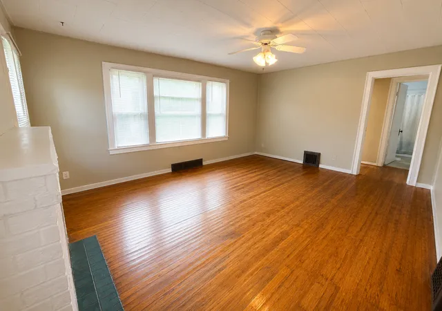 Photo 3 of Single family home for sale at 1916 Albion Ave, Fairmont, MN 56031 | MLS# 7118511 | Listing updated on 2026-07-31