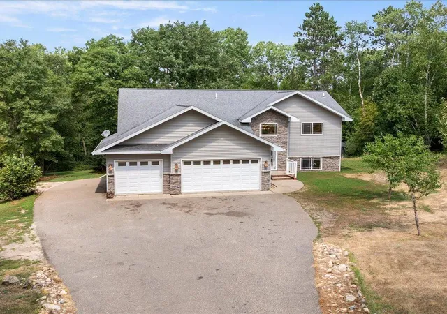 2nd image of 7232 Dove St, Pequot Lakes, MN 56472 | MLS# 7118518