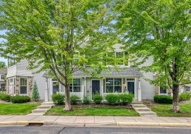 Photo 2 of Single family home for sale at 3033 Chamberlain St N #4, Saint Paul, MN 55109 | MLS# 7118523 | Listing updated on 2026-08-27