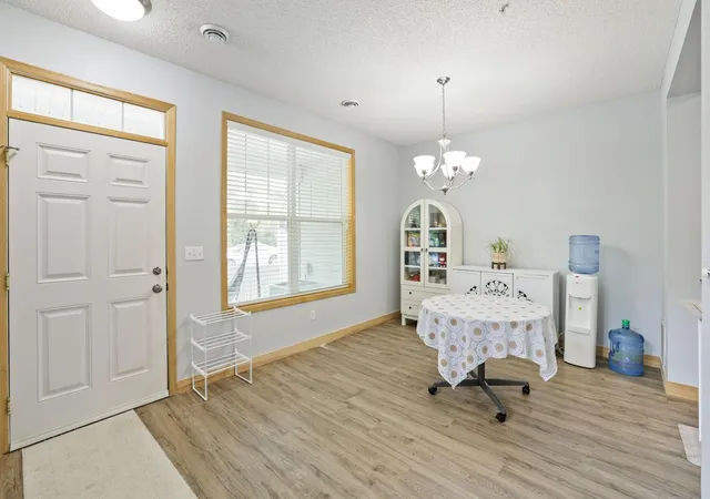 Photo 4 of Single family home for sale at 3033 Chamberlain St N #4, Saint Paul, MN 55109 | MLS# 7118523 | Listing updated on 2026-08-27