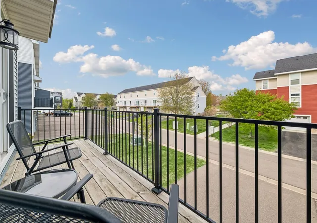 4th image of 3141 Clover Ridge Dr, Chaska, MN 55318 | MLS# 7118557