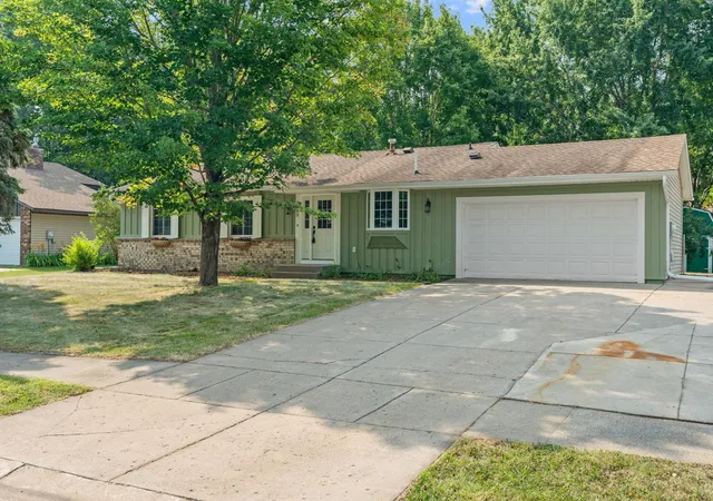 Photo 3 of Sale Pending at 9665 106th Avenue N, Maple Grove, MN 55369 | MLS# 7118575 | Listing updated on 2026-08-31