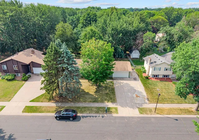 Photo 4 of Sale Pending at 9665 106th Avenue N, Maple Grove, MN 55369 | MLS# 7118575 | Listing updated on 2026-08-31