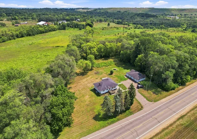 image of 11018 Rich Valley Blvd, Inver Grove Heights, MN 55077 | MLS# 7118581