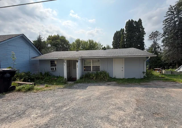 Listing Photo 3 - Condo for sale in building located at 220 N Washington St, Saint Croix Falls, WI 54024